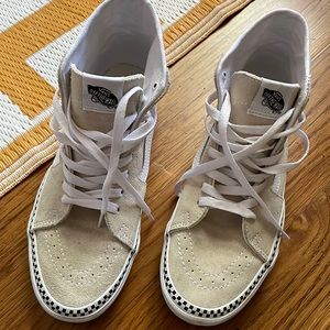 Vans Suede Cream Hi-tops